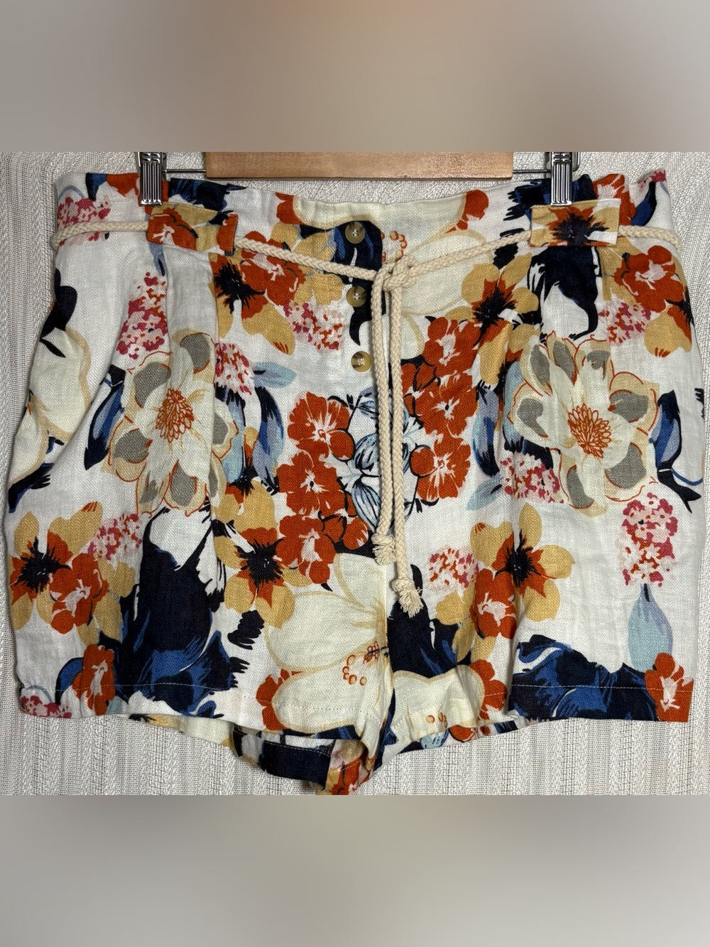 Charlie B Shorts Floral Linen Baggy With Rope Belt Women’s Size 16